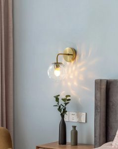 Miira Wall Light